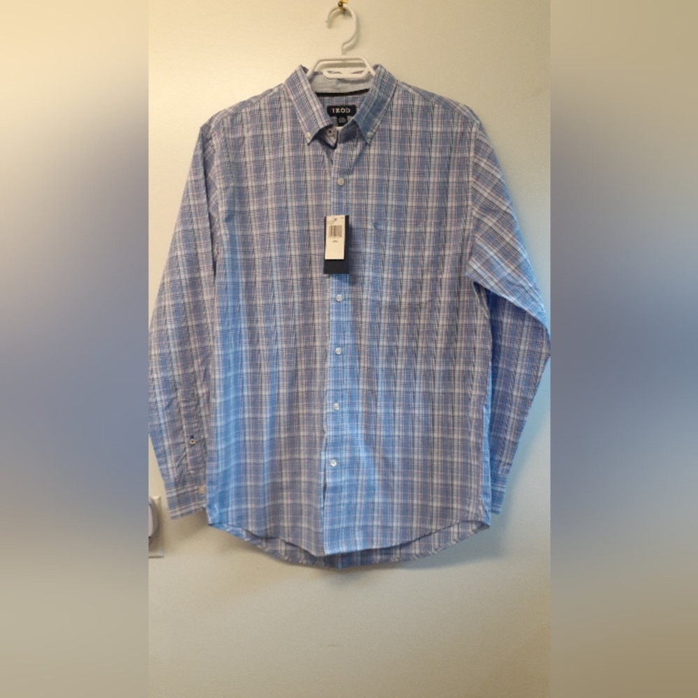 Mens' NWT Izod brand dress shirt - size medium